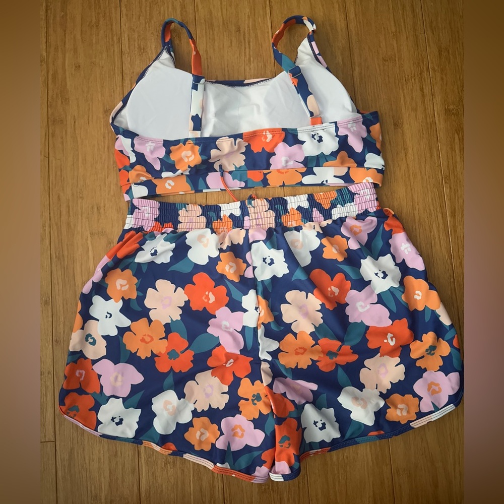 NEW Floral Print Women's Bikini Short Swimsuit Set - Picture 4 of 4